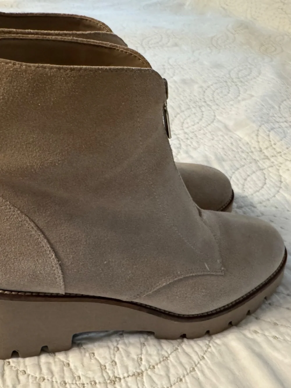 Blondo gently worn